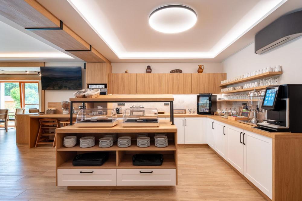 Penzion Vcelarsky Dvur Lednice Exterior foto